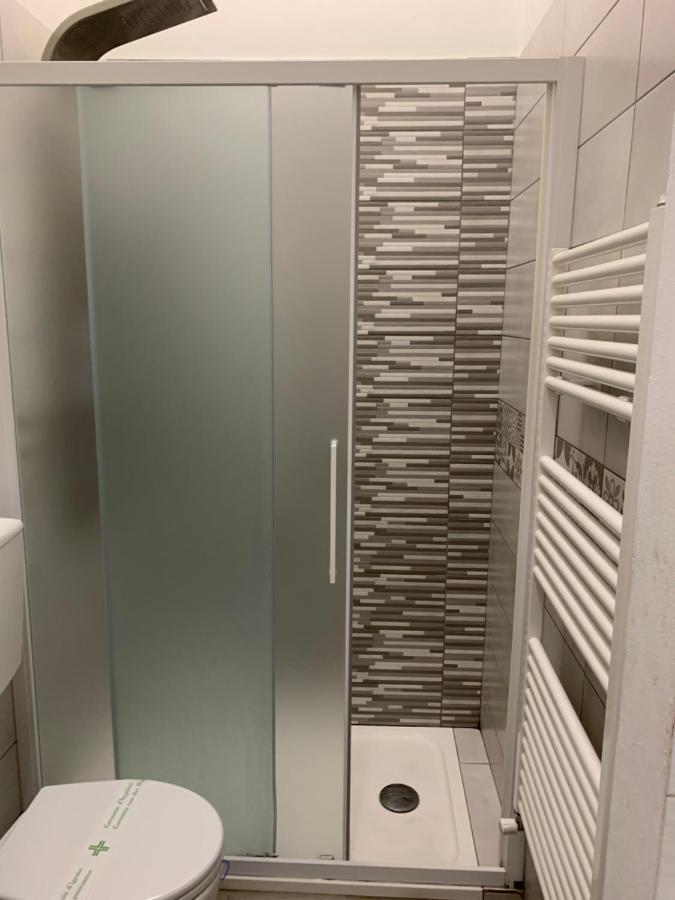 Pisa Train Station Guest House Екстериор снимка