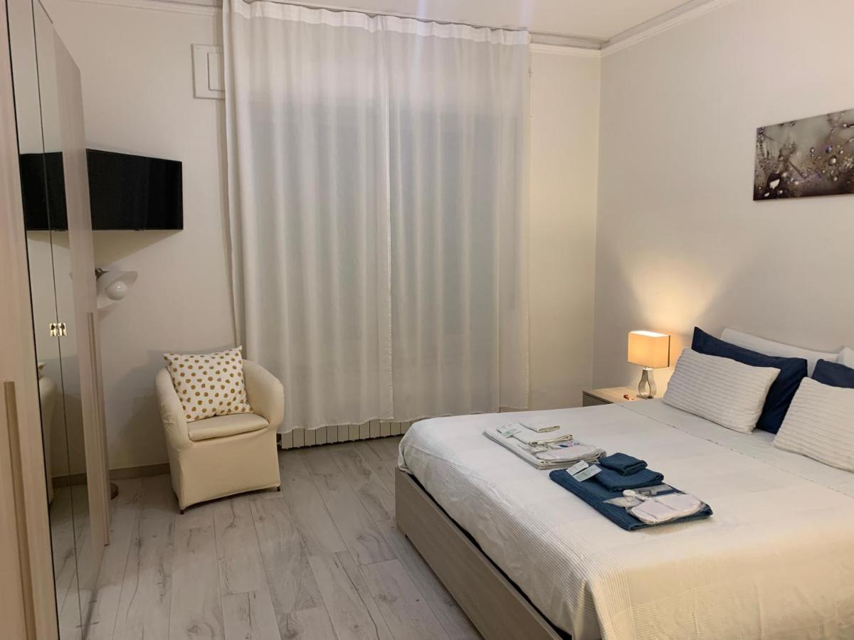 Pisa Train Station Guest House Екстериор снимка